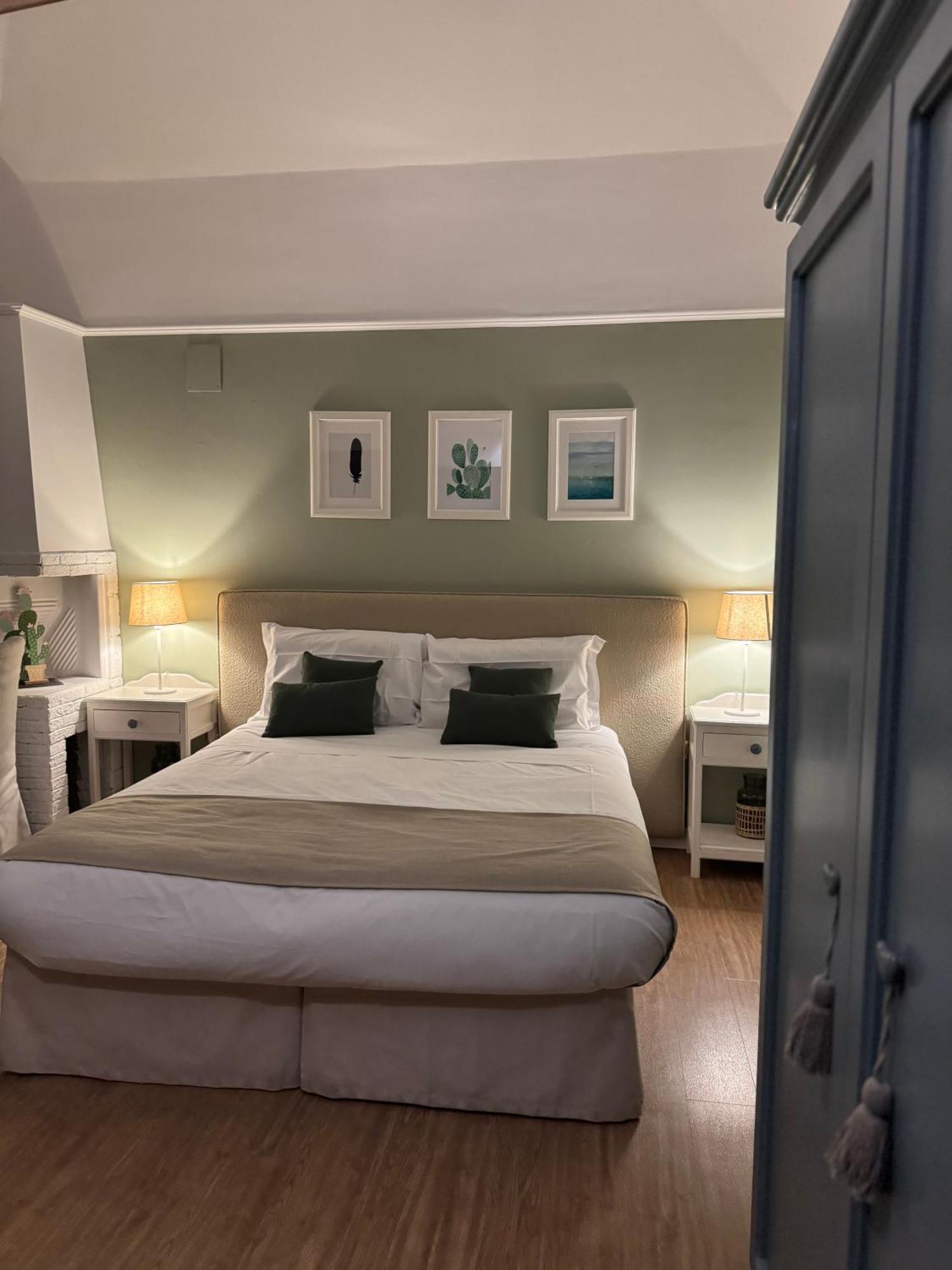 Aduepassi Apartments Манфредония Екстериор снимка